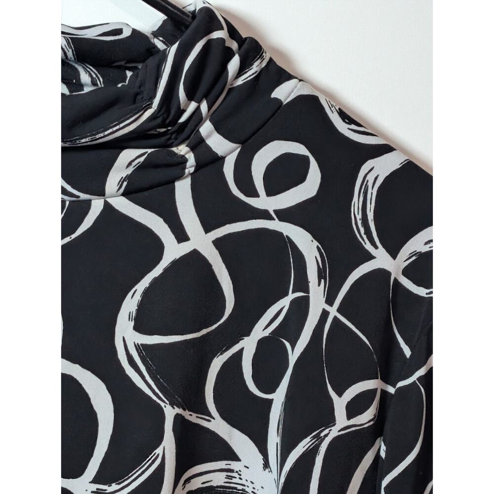 Susan Graver Top Shirt Tunic Women's Size XL Geometric High Neck Stretchy Blouse - Picture 2 of 12